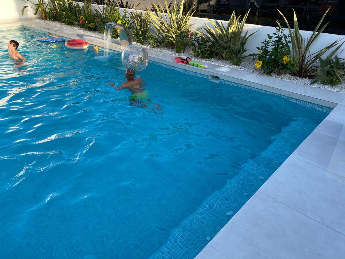 סנטיאגו דה לה ריברה Villa Floralize מראה חיצוני תמונה